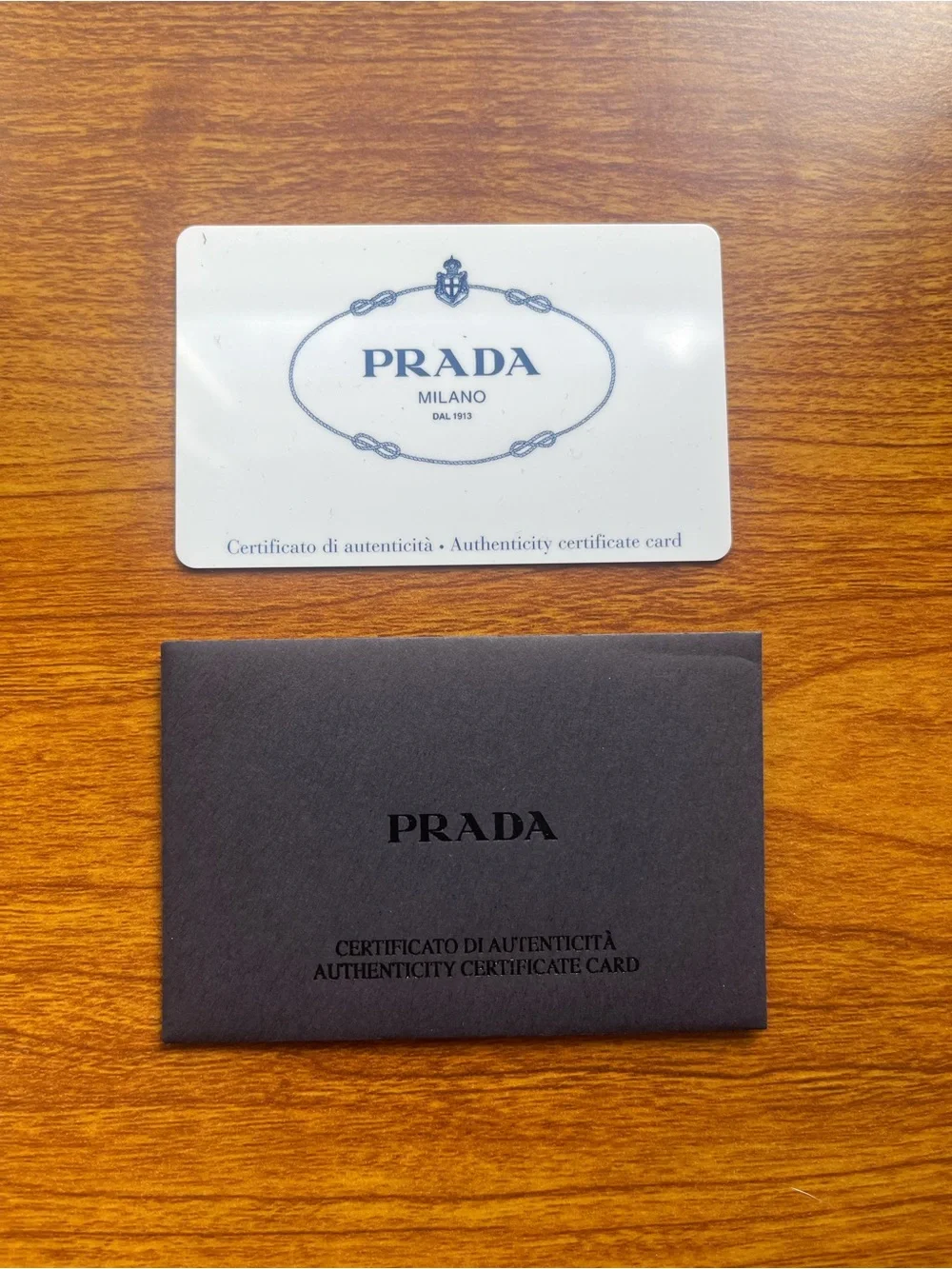 NWT Prada Saffiano Leather Card Holder